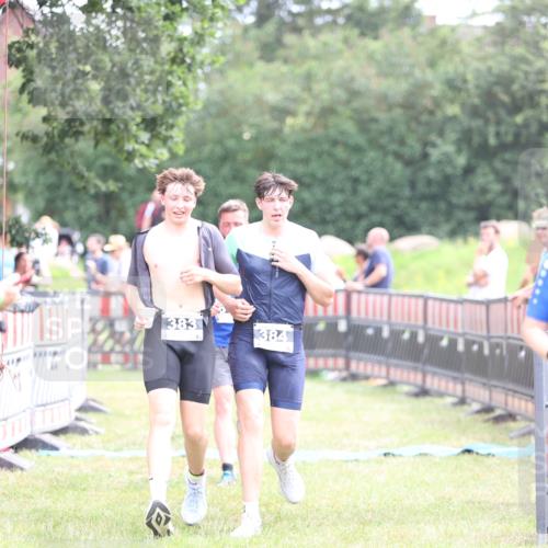 21.06.2026 - 29. Vierlanden-Triathlon Andreas Tolksdorf http://msf.ph/oto/9886294 21.06.2026 11:31:09 Ziel 338, 616, 622, 338, 616, 622 meine-sportfotos.de