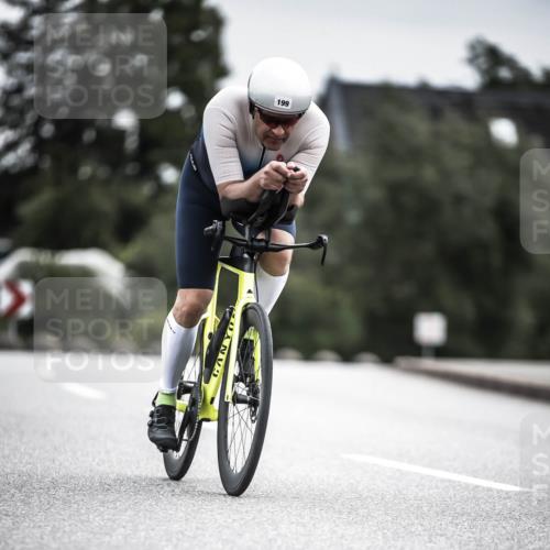 21.06.2026 - 29. Vierlanden-Triathlon H.Heesch http://msf.ph/oto/9886301 21.06.2026 10:40:35 Radfahren 199, 280 meine-sportfotos.de