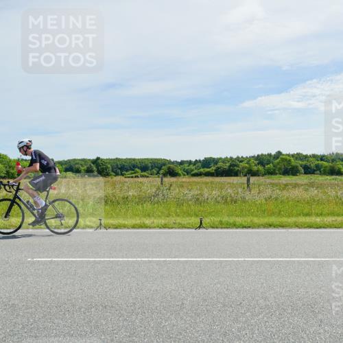 21.06.2026 - Viking Triathlon Michael Burmester http://msf.ph/oto/9886314 21.06.2026 11:47:47 Radfahren 24, 74, 115, 185, 220, 356, 378, 416, 450, 464, 483, 578 meine-sportfotos.de