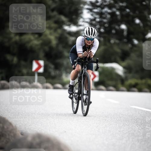 21.06.2026 - 29. Vierlanden-Triathlon H.Heesch http://msf.ph/oto/9886321 21.06.2026 10:40:39 Radfahren 151, 280 meine-sportfotos.de