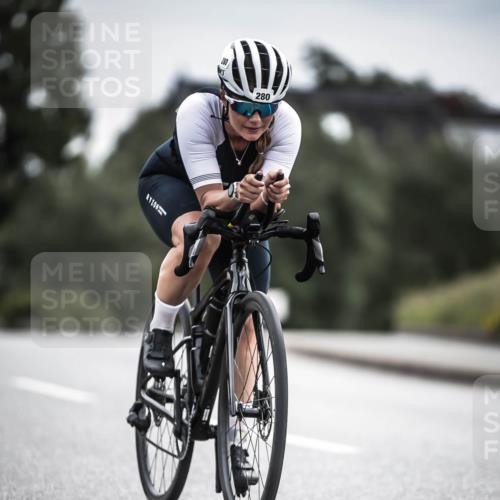 21.06.2026 - 29. Vierlanden-Triathlon H.Heesch http://msf.ph/oto/9886377 21.06.2026 10:40:40 Radfahren 3, 151, 280 meine-sportfotos.de