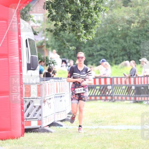 21.06.2026 - 29. Vierlanden-Triathlon Andreas Tolksdorf http://msf.ph/oto/9886427 21.06.2026 11:31:54 Ziel 604, 604 meine-sportfotos.de