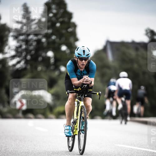 21.06.2026 - 29. Vierlanden-Triathlon H.Heesch http://msf.ph/oto/9886517 21.06.2026 10:41:03 Radfahren 265, 301 meine-sportfotos.de