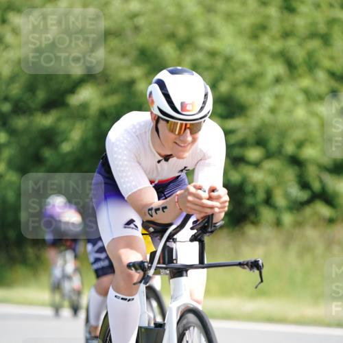 21.06.2026 - Viking Triathlon Michael Burmester http://msf.ph/oto/9886519 21.06.2026 11:27:15 Radfahren 41, 44, 63, 74, 87, 94, 111, 154, 162, 163, 166, 227, 266, 275, 411, 484, 522, 567, 649, 651, 665, 668 meine-sportfotos.de