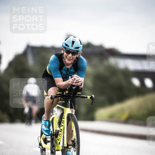 21.06.2026 - 29. Vierlanden-Triathlon H.Heesch http://msf.ph/oto/9886543 21.06.2026 10:41:03 Radfahren 265, 301 meine-sportfotos.de