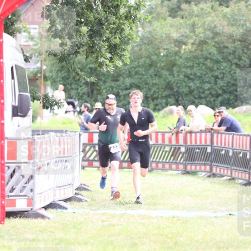 21.06.2026 - 29. Vierlanden-Triathlon Andreas Tolksdorf http://msf.ph/oto/9886594 21.06.2026 11:32:21 Ziel 403, 403 meine-sportfotos.de