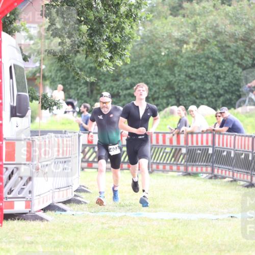 21.06.2026 - 29. Vierlanden-Triathlon Andreas Tolksdorf http://msf.ph/oto/9886619 21.06.2026 11:32:21 Ziel 403, 403 meine-sportfotos.de