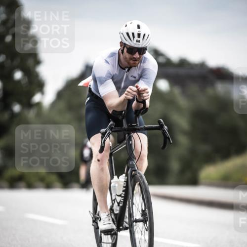 21.06.2026 - 29. Vierlanden-Triathlon H.Heesch http://msf.ph/oto/9886737 21.06.2026 10:41:49 Radfahren 68, 195 meine-sportfotos.de