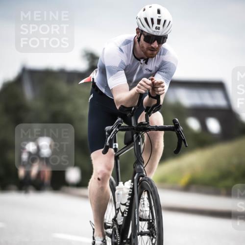 21.06.2026 - 29. Vierlanden-Triathlon H.Heesch http://msf.ph/oto/9886752 21.06.2026 10:41:49 Radfahren 68, 195 meine-sportfotos.de
