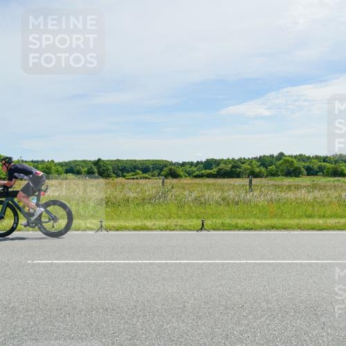 21.06.2026 - Viking Triathlon Michael Burmester http://msf.ph/oto/9886772 21.06.2026 11:52:15 Radfahren 61, 77, 80, 141, 410, 423, 520, 550, 636, 660 meine-sportfotos.de