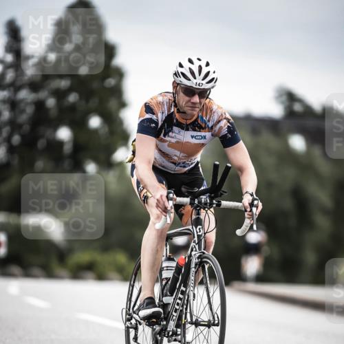 21.06.2026 - 29. Vierlanden-Triathlon H.Heesch http://msf.ph/oto/9886779 21.06.2026 10:42:26 Radfahren 5, 75, 147, 449 meine-sportfotos.de