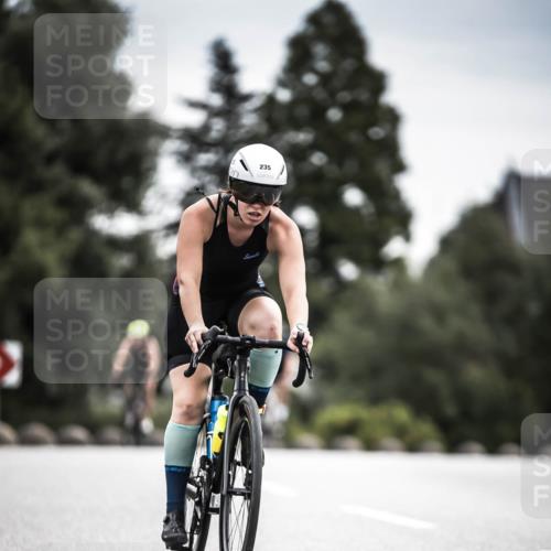 21.06.2026 - 29. Vierlanden-Triathlon H.Heesch http://msf.ph/oto/9886818 21.06.2026 10:42:45 Radfahren 91, 217, 235 meine-sportfotos.de