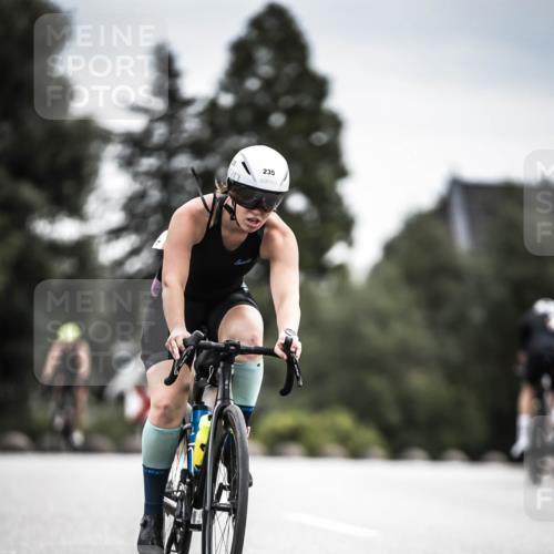 21.06.2026 - 29. Vierlanden-Triathlon H.Heesch http://msf.ph/oto/9886823 21.06.2026 10:42:45 Radfahren 91, 217, 235 meine-sportfotos.de