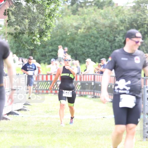 21.06.2026 - 29. Vierlanden-Triathlon Andreas Tolksdorf http://msf.ph/oto/9886825 21.06.2026 11:33:02 Ziel 325, 458, 549, 325, 458, 549 meine-sportfotos.de