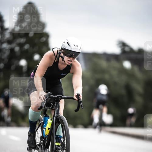 21.06.2026 - 29. Vierlanden-Triathlon H.Heesch http://msf.ph/oto/9886837 21.06.2026 10:42:45 Radfahren 91, 217, 235 meine-sportfotos.de