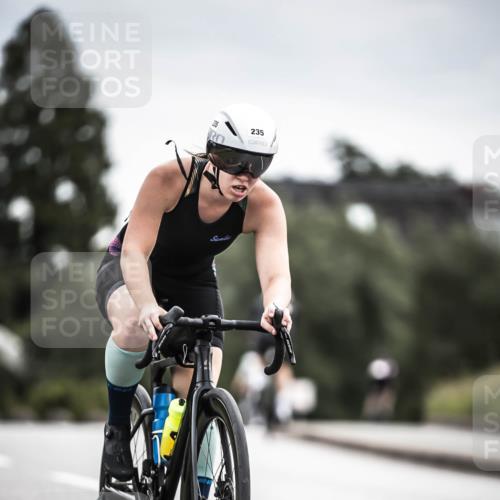 21.06.2026 - 29. Vierlanden-Triathlon H.Heesch http://msf.ph/oto/9886843 21.06.2026 10:42:45 Radfahren 91, 217, 235 meine-sportfotos.de