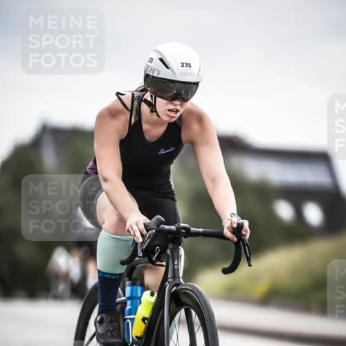 21.06.2026 - 29. Vierlanden-Triathlon H.Heesch http://msf.ph/oto/9886856 21.06.2026 10:42:45 Radfahren 91, 217, 235 meine-sportfotos.de