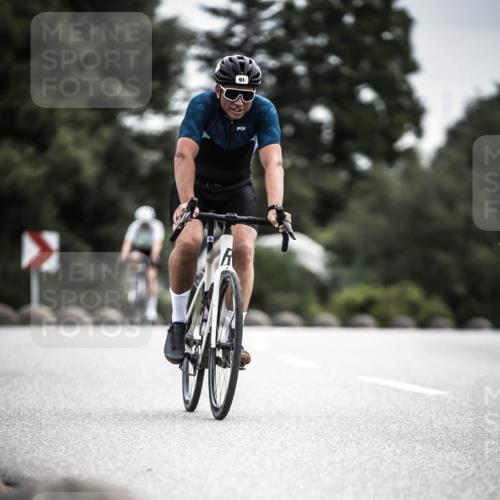 21.06.2026 - 29. Vierlanden-Triathlon H.Heesch http://msf.ph/oto/9886891 21.06.2026 10:42:49 Radfahren 91, 217, 235, 266, 338 meine-sportfotos.de
