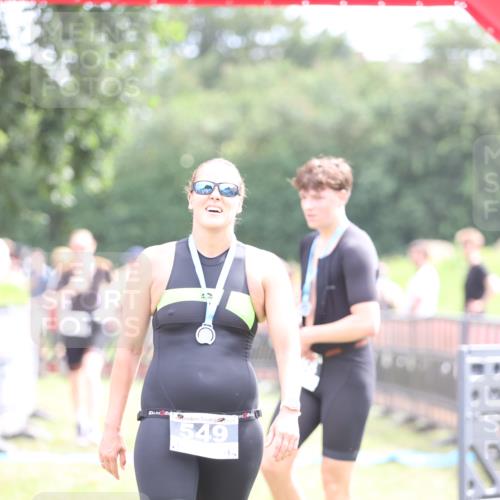 21.06.2026 - 29. Vierlanden-Triathlon Andreas Tolksdorf http://msf.ph/oto/9886927 21.06.2026 11:33:27 Ziel 486, 486 meine-sportfotos.de