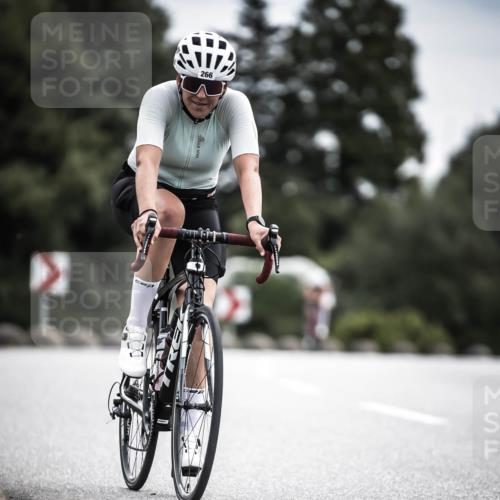 21.06.2026 - 29. Vierlanden-Triathlon H.Heesch http://msf.ph/oto/9886958 21.06.2026 10:42:54 Radfahren 217, 266, 338 meine-sportfotos.de