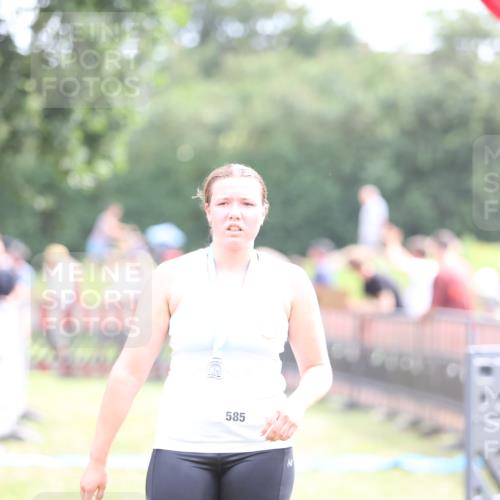 21.06.2026 - 29. Vierlanden-Triathlon Andreas Tolksdorf http://msf.ph/oto/9887020 21.06.2026 11:34:03 Ziel 330, 488, 330, 488 meine-sportfotos.de