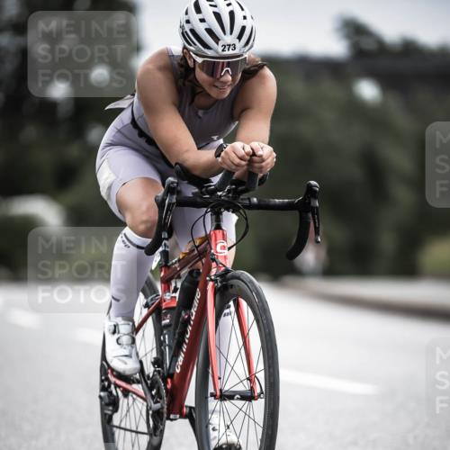 21.06.2026 - 29. Vierlanden-Triathlon H.Heesch http://msf.ph/oto/9887047 21.06.2026 10:43:02 Radfahren 122, 157, 273 meine-sportfotos.de