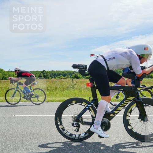 21.06.2026 - Viking Triathlon Michael Burmester http://msf.ph/oto/9887055 21.06.2026 11:54:37 Radfahren 2, 19, 114, 234, 243, 264, 265, 392, 399, 417, 447, 530, 627, 662 meine-sportfotos.de