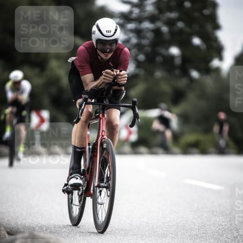 21.06.2026 - 29. Vierlanden-Triathlon H.Heesch http://msf.ph/oto/9887069 21.06.2026 10:43:04 Radfahren 122, 157, 273 meine-sportfotos.de