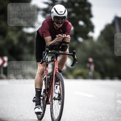 21.06.2026 - 29. Vierlanden-Triathlon H.Heesch http://msf.ph/oto/9887077 21.06.2026 10:43:04 Radfahren 122, 157, 273 meine-sportfotos.de
