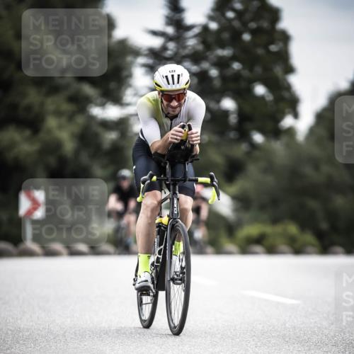 21.06.2026 - 29. Vierlanden-Triathlon H.Heesch http://msf.ph/oto/9887095 21.06.2026 10:43:06 Radfahren 19, 122, 157, 273 meine-sportfotos.de