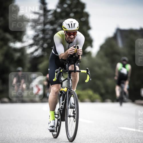 21.06.2026 - 29. Vierlanden-Triathlon H.Heesch http://msf.ph/oto/9887106 21.06.2026 10:43:06 Radfahren 19, 122, 157, 273 meine-sportfotos.de