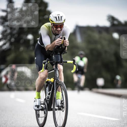 21.06.2026 - 29. Vierlanden-Triathlon H.Heesch http://msf.ph/oto/9887114 21.06.2026 10:43:06 Radfahren 19, 122, 157, 273 meine-sportfotos.de