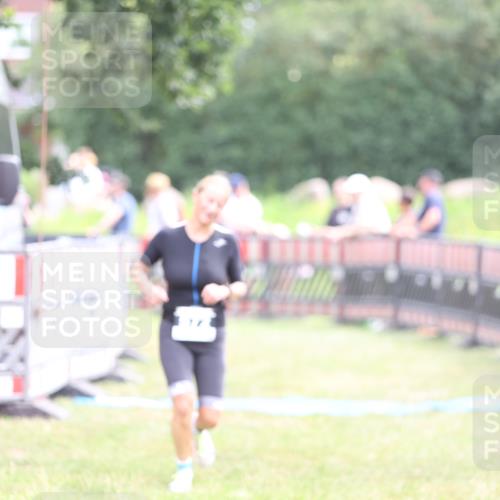 21.06.2026 - 29. Vierlanden-Triathlon Andreas Tolksdorf http://msf.ph/oto/9887150 21.06.2026 11:34:42 Ziel 561, 572, 608, 561, 572, 608 meine-sportfotos.de