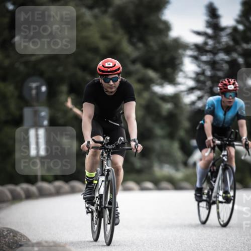 21.06.2026 - 29. Vierlanden-Triathlon H.Heesch http://msf.ph/oto/9887174 21.06.2026 10:43:14 Radfahren 19, 54, 96, 167, 259, 260, 392, 443, 447, 448, 467 meine-sportfotos.de