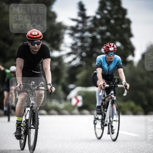 21.06.2026 - 29. Vierlanden-Triathlon H.Heesch http://msf.ph/oto/9887184 21.06.2026 10:43:14 Radfahren 19, 54, 96, 167, 259, 260, 392, 443, 447, 448, 467 meine-sportfotos.de
