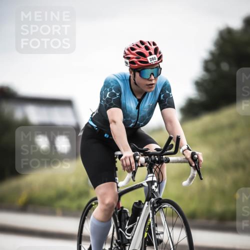 21.06.2026 - 29. Vierlanden-Triathlon H.Heesch http://msf.ph/oto/9887204 21.06.2026 10:43:15 Radfahren 19, 54, 96, 167, 259, 260, 392, 443, 447, 448, 467 meine-sportfotos.de