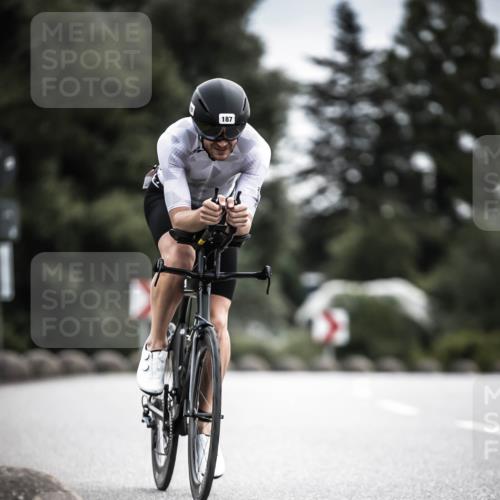 21.06.2026 - 29. Vierlanden-Triathlon H.Heesch http://msf.ph/oto/9887288 21.06.2026 10:43:26 Radfahren 130, 156, 187 meine-sportfotos.de