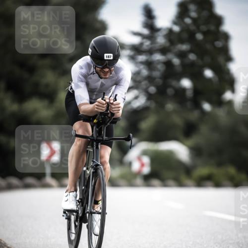 21.06.2026 - 29. Vierlanden-Triathlon H.Heesch http://msf.ph/oto/9887294 21.06.2026 10:43:26 Radfahren 130, 156, 187 meine-sportfotos.de