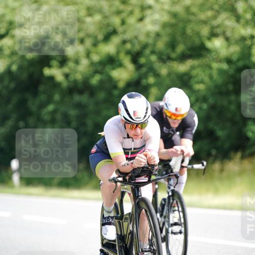 21.06.2026 - Viking Triathlon Michael Burmester http://msf.ph/oto/9887297 21.06.2026 11:32:48 Radfahren 33, 71, 107, 114, 137, 151, 233, 243, 248, 392, 398, 414, 415, 447, 550, 574, 627, 627, 636, 637, 641 meine-sportfotos.de