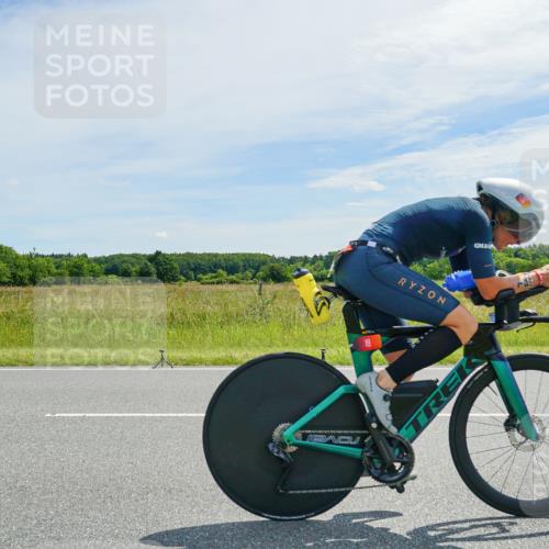 21.06.2026 - Viking Triathlon Michael Burmester http://msf.ph/oto/9887299 21.06.2026 11:56:30 Radfahren 18, 131, 321, 334, 401, 405, 436, 436, 470, 533 meine-sportfotos.de