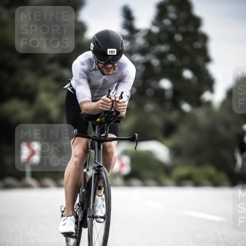 21.06.2026 - 29. Vierlanden-Triathlon H.Heesch http://msf.ph/oto/9887300 21.06.2026 10:43:26 Radfahren 130, 156, 187 meine-sportfotos.de