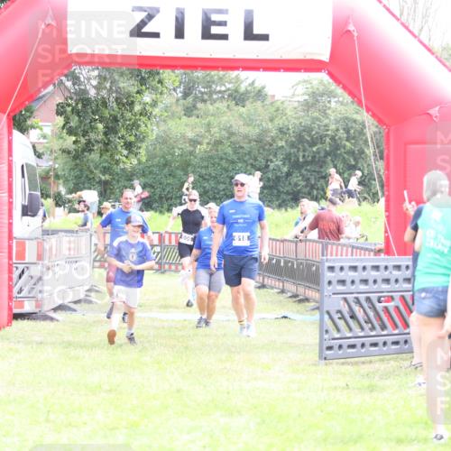 21.06.2026 - 29. Vierlanden-Triathlon Andreas Tolksdorf http://msf.ph/oto/9887338 21.06.2026 11:35:10 Ziel 438, 606, 618, 438, 606, 618 meine-sportfotos.de
