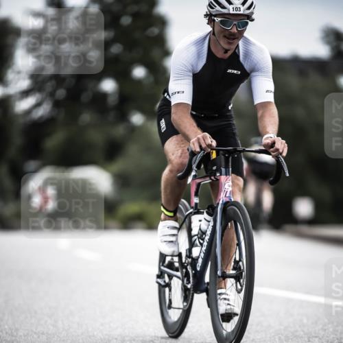 21.06.2026 - 29. Vierlanden-Triathlon H.Heesch http://msf.ph/oto/9887392 21.06.2026 10:43:40 Radfahren 103, 224, 230 meine-sportfotos.de