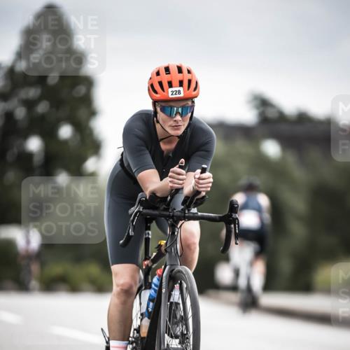 21.06.2026 - 29. Vierlanden-Triathlon H.Heesch http://msf.ph/oto/9887423 21.06.2026 10:44:03 Radfahren 109, 220, 228, 290, 357, 359 meine-sportfotos.de