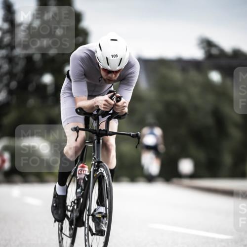 21.06.2026 - 29. Vierlanden-Triathlon H.Heesch http://msf.ph/oto/9887454 21.06.2026 10:44:05 Radfahren 50, 109, 220, 228, 245, 290, 357, 359 meine-sportfotos.de