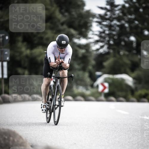 21.06.2026 - 29. Vierlanden-Triathlon H.Heesch http://msf.ph/oto/9887492 21.06.2026 10:44:08 Radfahren 50, 109, 135, 220, 245, 357, 359 meine-sportfotos.de