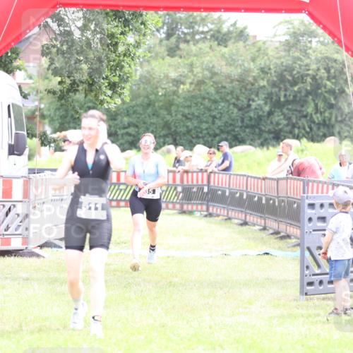 21.06.2026 - 29. Vierlanden-Triathlon Andreas Tolksdorf http://msf.ph/oto/9887552 21.06.2026 11:35:38 Ziel 485, 511, 485, 511 meine-sportfotos.de