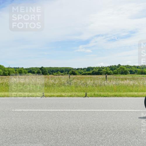 21.06.2026 - Viking Triathlon Michael Burmester http://msf.ph/oto/9887577 21.06.2026 12:00:36 Radfahren 42, 200, 285, 332, 404, 543, 554, 568, 604, 617, 623, 639, 639 meine-sportfotos.de
