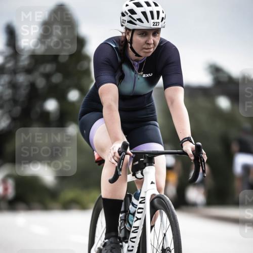 21.06.2026 - 29. Vierlanden-Triathlon H.Heesch http://msf.ph/oto/9887618 21.06.2026 10:44:34 Radfahren 173, 227 meine-sportfotos.de