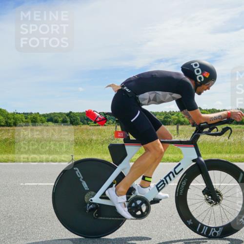 21.06.2026 - Viking Triathlon Michael Burmester http://msf.ph/oto/9887620 21.06.2026 12:01:08 Radfahren 30, 43, 82, 155, 170, 260, 260, 317, 323, 343, 366, 390, 391, 548, 554, 555 meine-sportfotos.de
